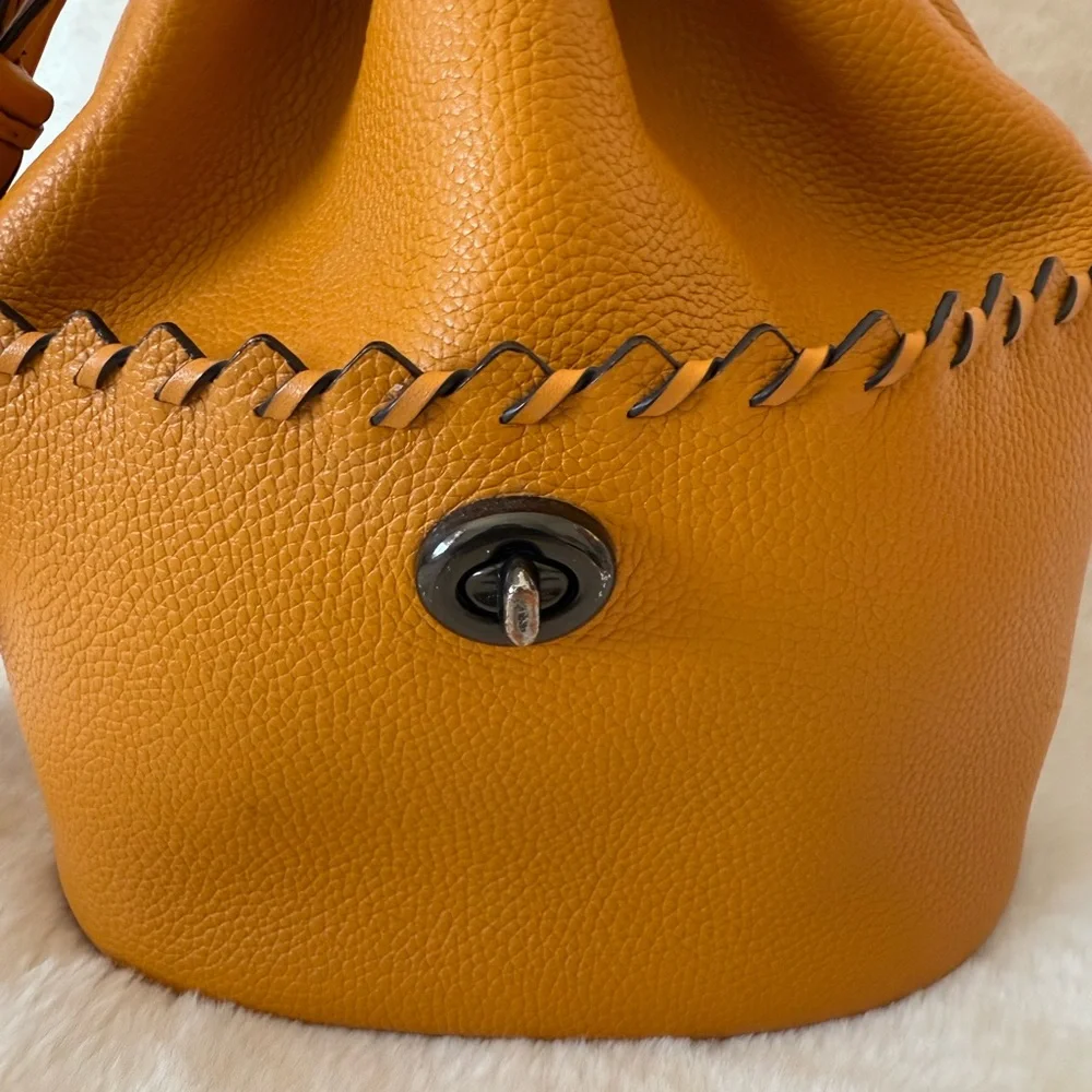 Coach Lora Bucket Bag Drawstring Purse - Picture 7 of 12